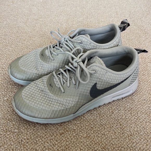 Nike Air Max Thea - Picture 2 of 4
